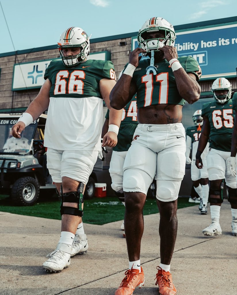 CoachDemas's tweet photo. 🐍 https://t.co/lR8xWe6QOW