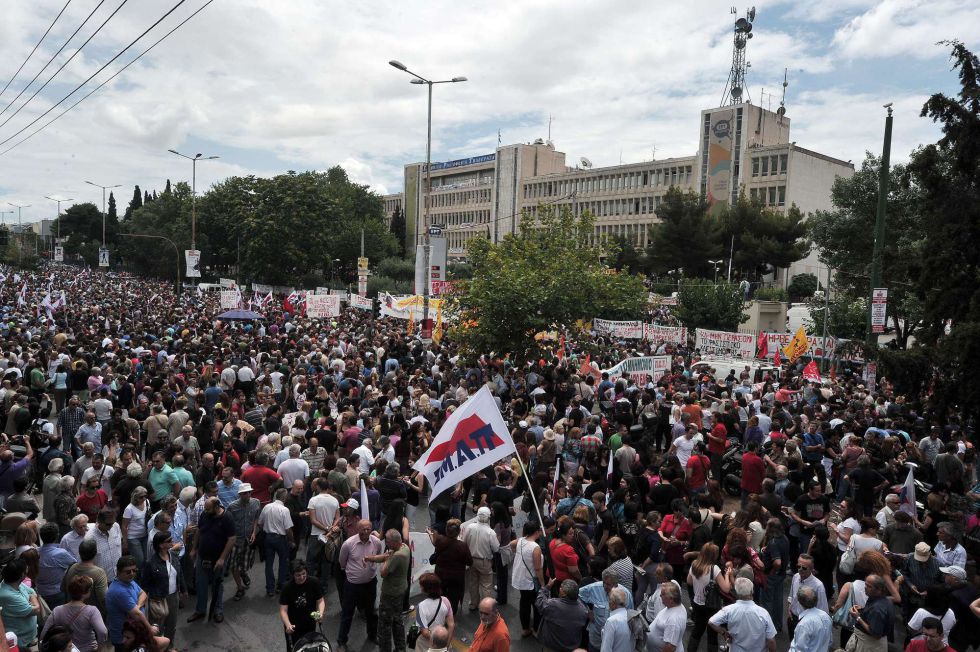 IzquierdaRev_VE's tweet photo. ¡Viva la Huelga General en Grecia!
Solidaridad de @IzquierdaRev_VE con la clase obrera de Grecia en su lucha contra la precariedad, la inflación y las lacras del capitalismo
#GreeceGeneralStrike
#GeneralStrikeNov9 #HuelgaGeneralEnGrecia
#Solidaridad
#Internacionalismo
#9Nov https://t.co/TxyWVIPGLw