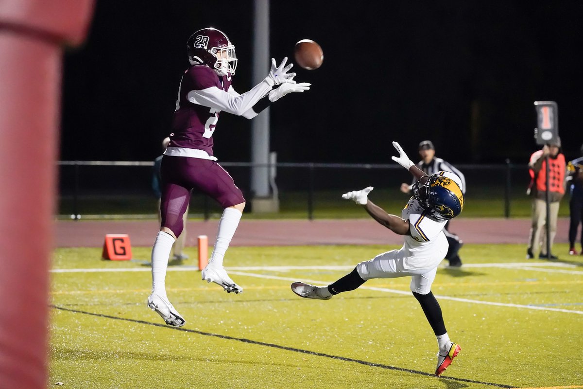 🚨SENIOR SPOTLIGHT🚨 - <a href="/DylanEvansOP23/">dylan evans</a> 
How about a career where you own new school records in REC, YDS &amp; TD's!  Connolly Cup nominations, Character Awards, 2x Captain &amp; a scholarship to <a href="/UNH_Football/">New Hampshire Football</a>!  91+% AVG in OPHS to ice the 🥮!  Mic drop.  Congrats TD! #OPNE