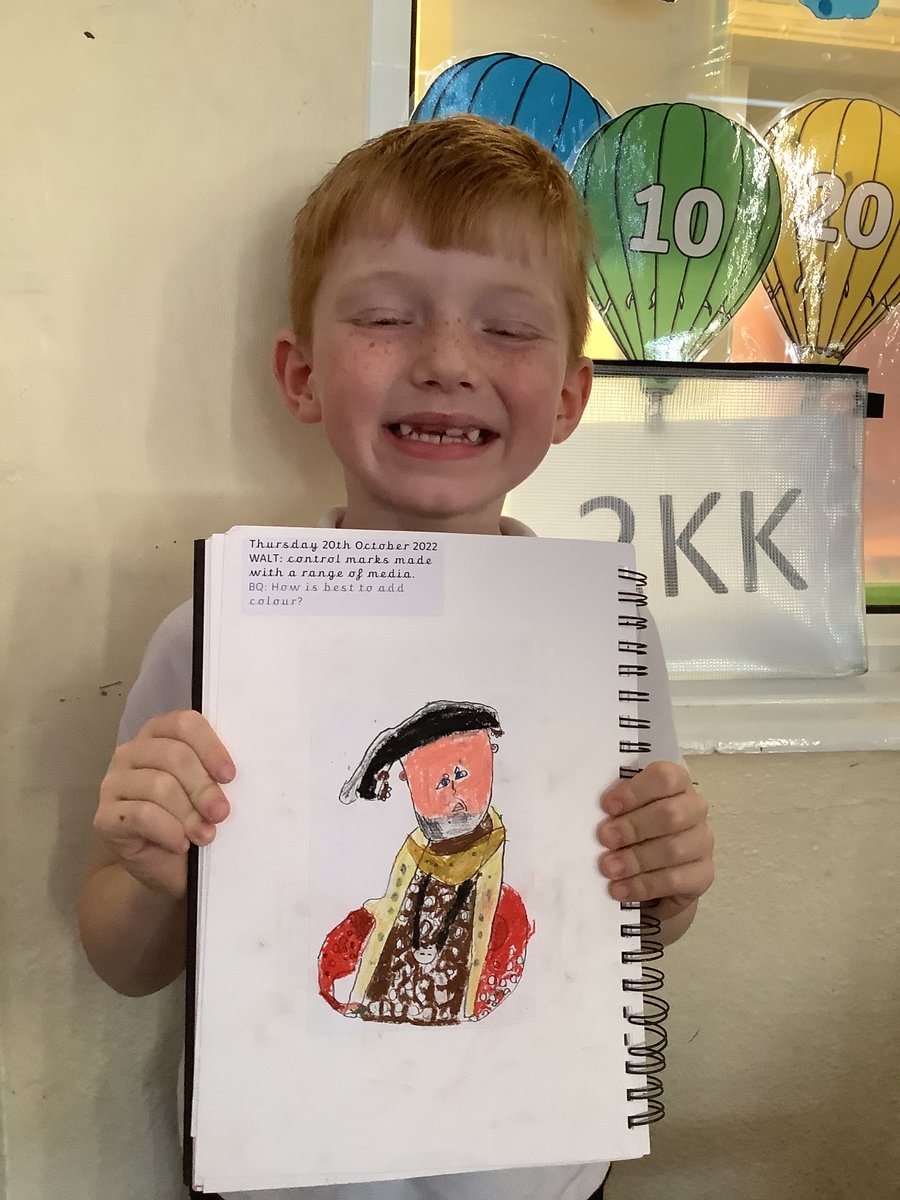HillFarmPrimary's tweet photo. Check out Year 2’s Royal portraits! We used our creativity thinking about the colours we needed🖍👸🏼 🤴🏼 https://t.co/uuMvq5ffRW