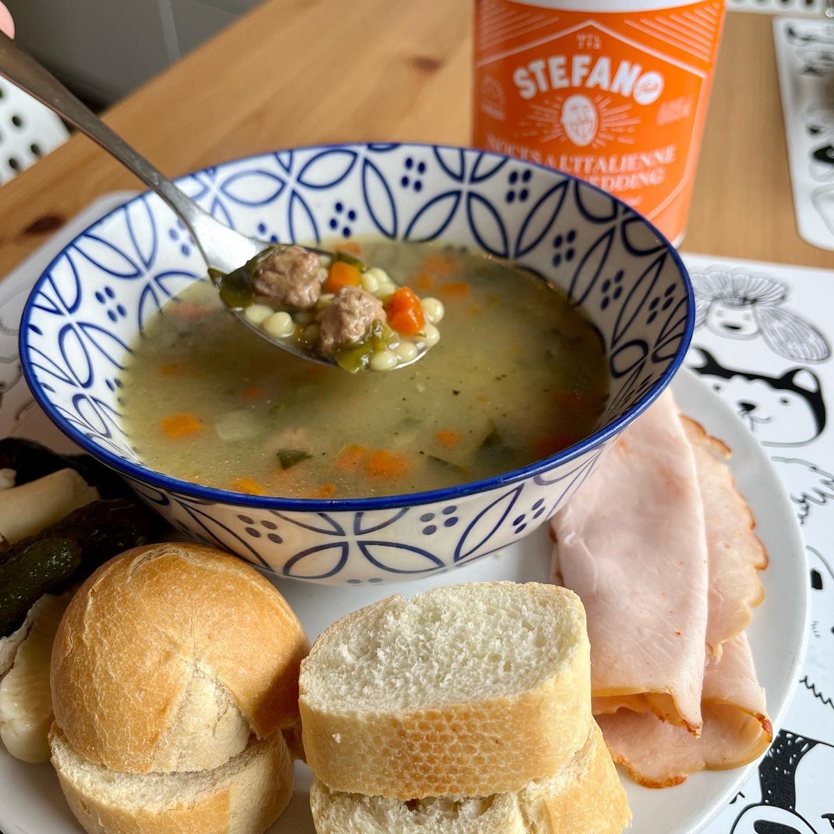 514eats's tweet photo. Soup in a jar doesn’t get any better than this. Check out @sfaita & @ImpastoMtl’s new-ish Italian Wedding soup. Hearty, flavorful, perfect for winter! 🇮🇹
.
Disclaimer: this product was gifted.
.
#montreal #italian #soup #italianweddingsoup #madeinmtl #buylocal https://t.co/pK7NTqqMs0