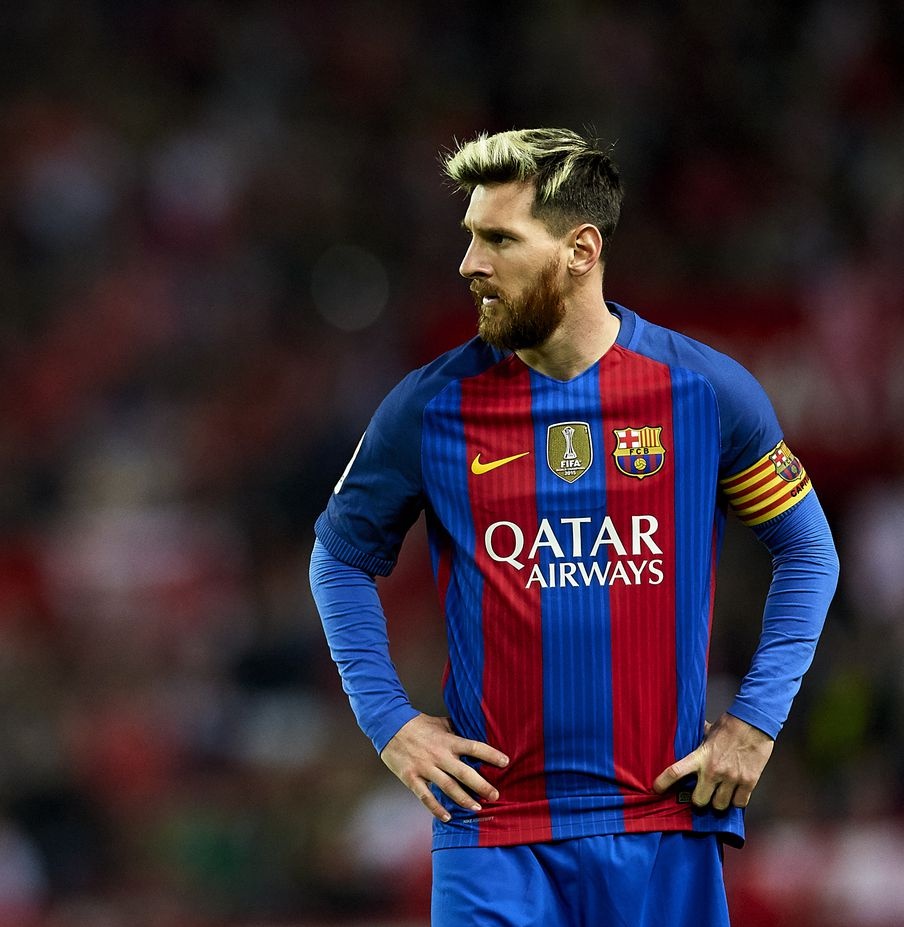 peak_Ability14's tweet photo. Career parallels between Virat Kohli and Lionel Messi- A Thread. https://t.co/I6mnFvMlmw