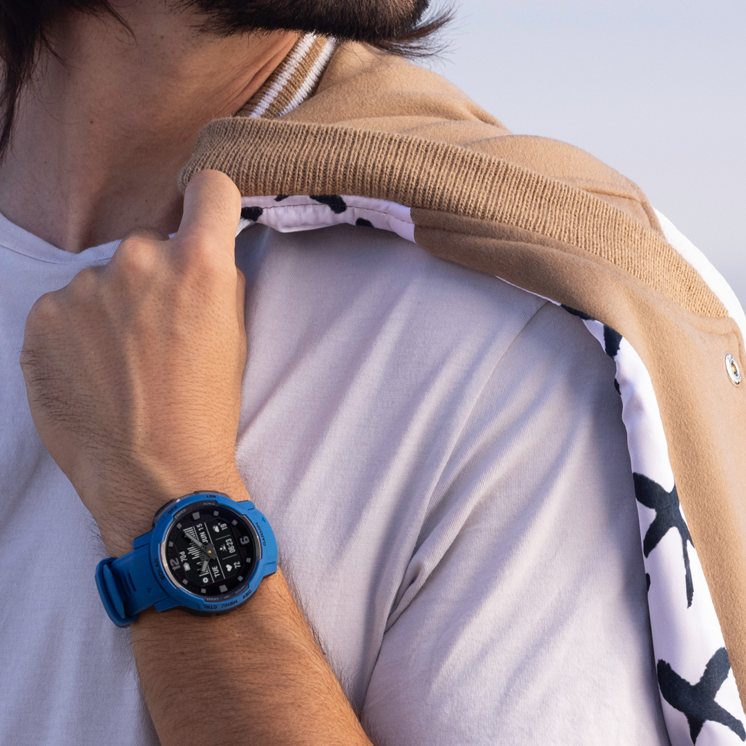 #InstinctCrossover was crafted from defiance ❌ built for dimension. Are you ready to contradict the common with our rugged analog smartwatch with a long battery life?