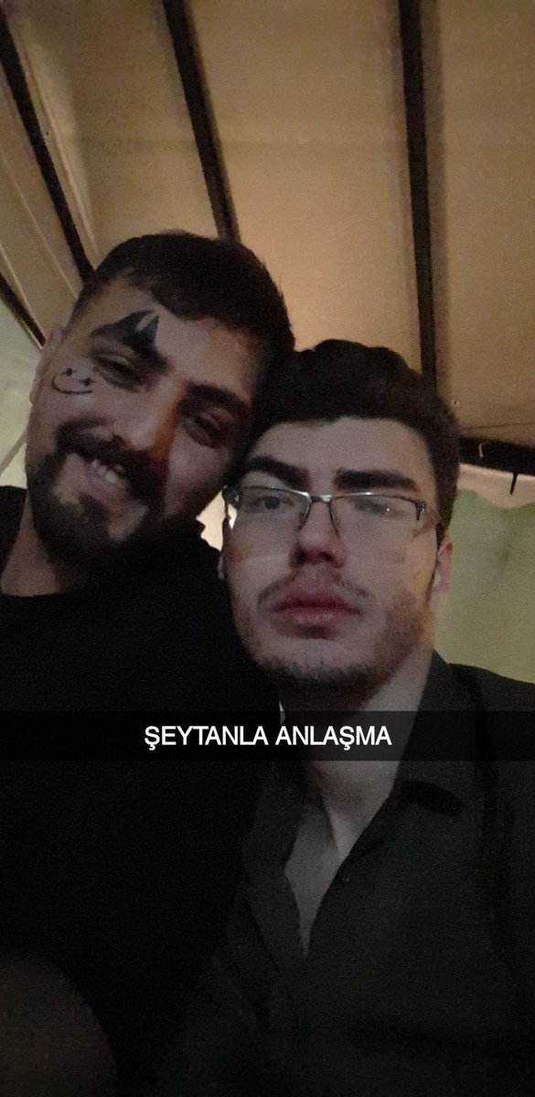 DincerBaloglu's tweet photo. @BurakDolu9 @yakut_24 @yakutt_t bu adam şeytan, bu adam iblis... https://t.co/EgkpDS1Ssx