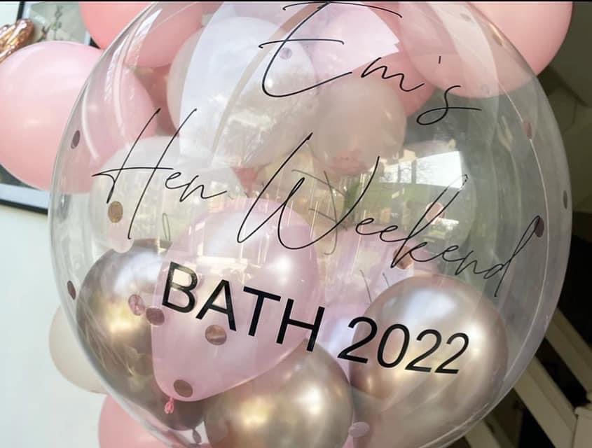 Em’s Hen Weekend 🎈We love this colour scheme! #henparty #bubbleballoon #gumball #vinyl #personalised #balloons #balloon #ballooning #balloondecor #wedding #worcester #balloonshop #WorcestershireHour