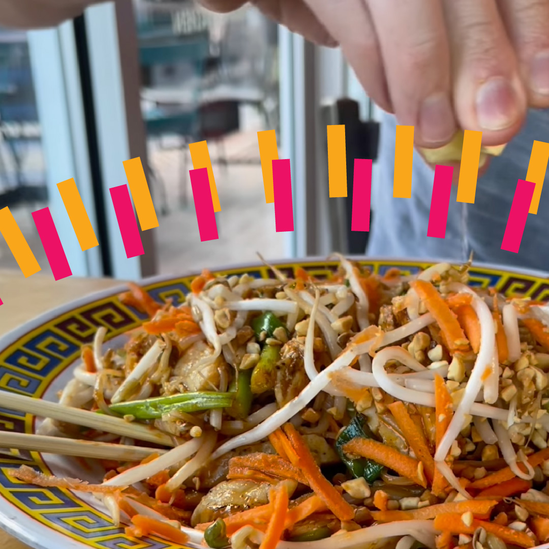 Pad Thai as bright as the sun 😎🌞​

*Citrus Pad Thai*​

📸@jakebrewer_realtor​

#atlfoodie #asianfusion #eatatlanta #atlantafood #atlantaeats #noods #goodfood #asiankitchen #lunch #dinner #pooler #tdak