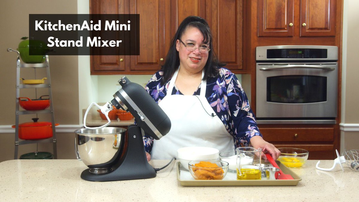 AmyLearnstoCook's tweet photo. KitchenAid Artisan Mini Stand Mixer | 3.5 Quarts | What's Up Wednesday! #kitchenaidmixer #standmixer #kitchenaidstandmixer #kitchenaid #cake #amylearnstocook https://t.co/WdShMmzMg2 via @YouTube https://t.co/Zs1pk62P5X