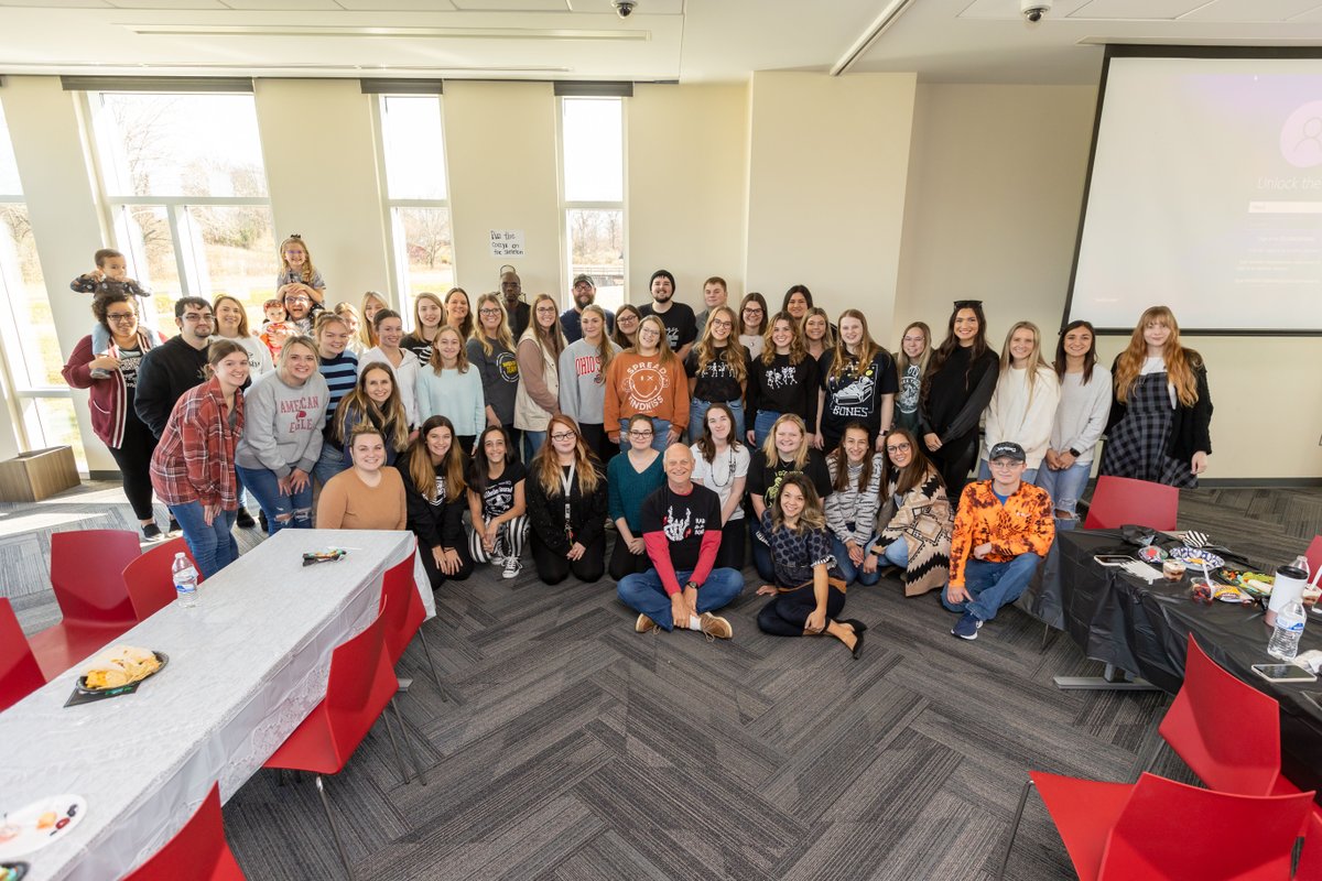 COTCedu's tweet photo. Happy National Radiologic Technology Week 2022! Here are some photos from yesterday's COTC celebration this year with program faculty, alumni and students. Stay Rad! #radtechweek2022 https://t.co/gx4nJt1Bt4
