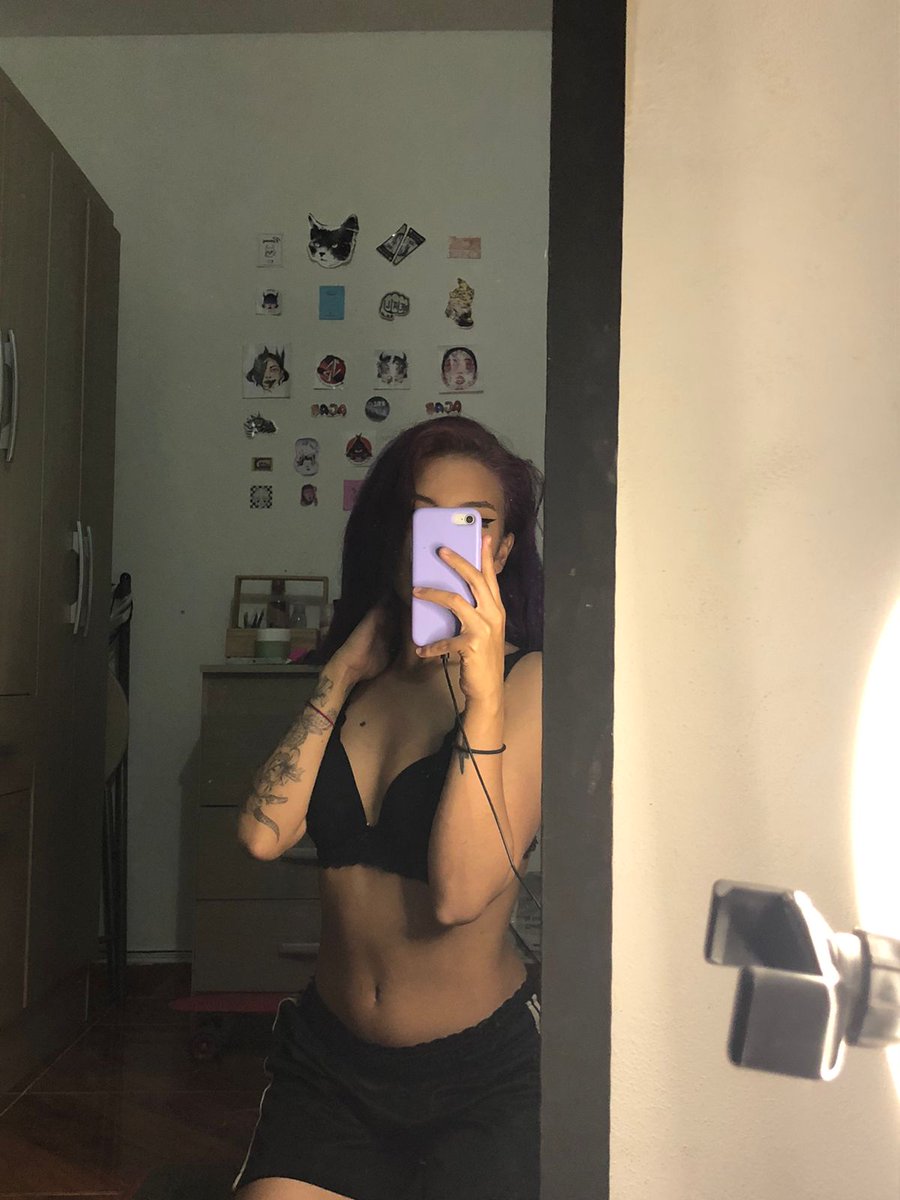 DanidiaOF tweet picture