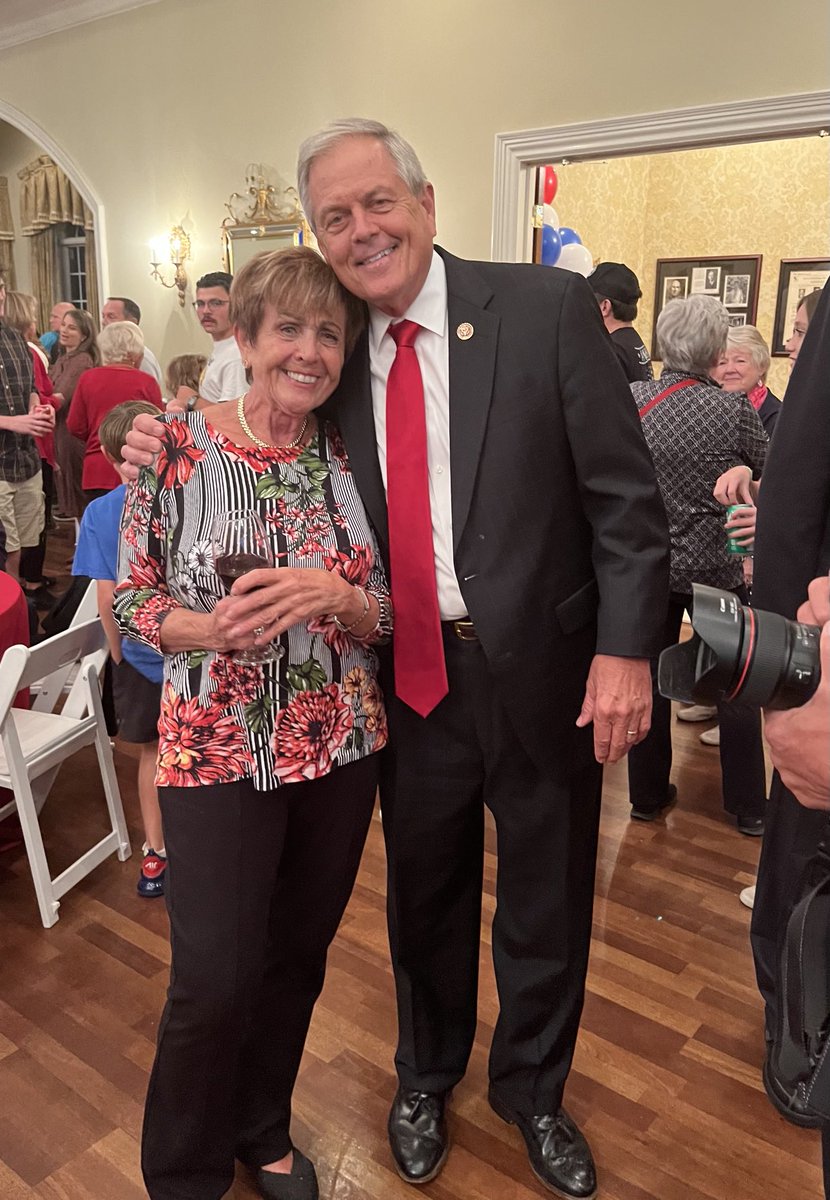 ScfrwC's tweet photo. Ralph Norman had an impressive 62% win.  Congratulations Congressman! https://t.co/6Atup1kemH