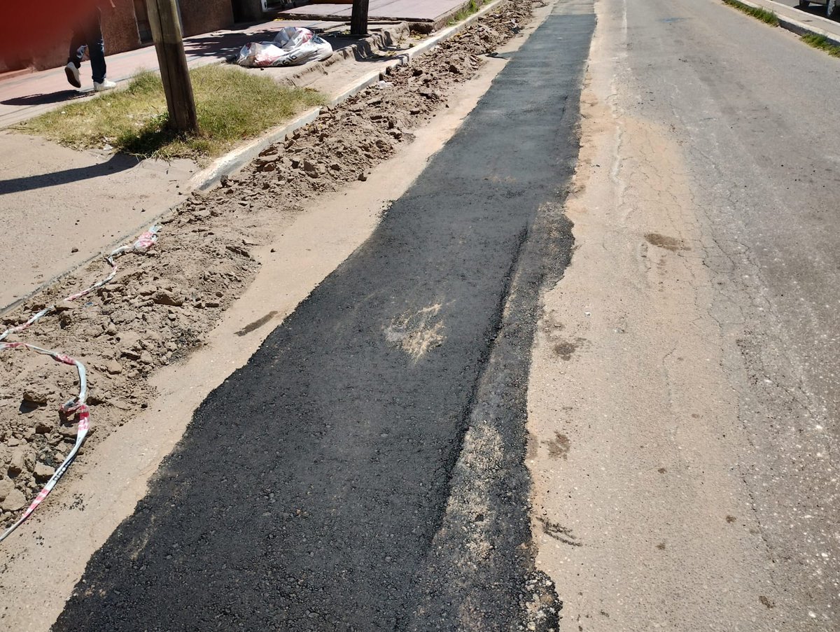 🚧Plan de Calles🚧

✔️Hoy realizamos tareas de bacheo en la intersección calles sin nombre y Carlos Peñaloza, frente al colegio secundario 14.
✔️Además, se trabaja en la reparación de zanja sobre avenida Ramirez de Velasco.