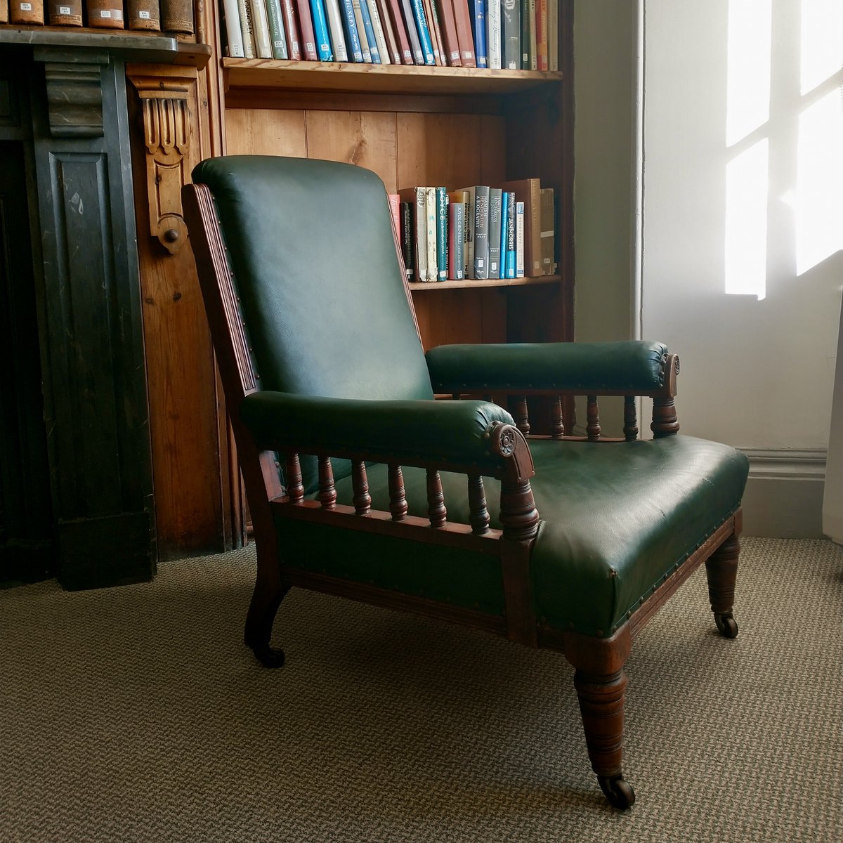 morrablibrary's tweet photo. There’s a new comfy chair up in the Literature Room, kindly donated by one of our members, with a beautiful a view across the treetops of Morrab Gardens.
#libraryview #readingchair #loveyourlibrary #independentlibraries https://t.co/zPrxQPrKd4
