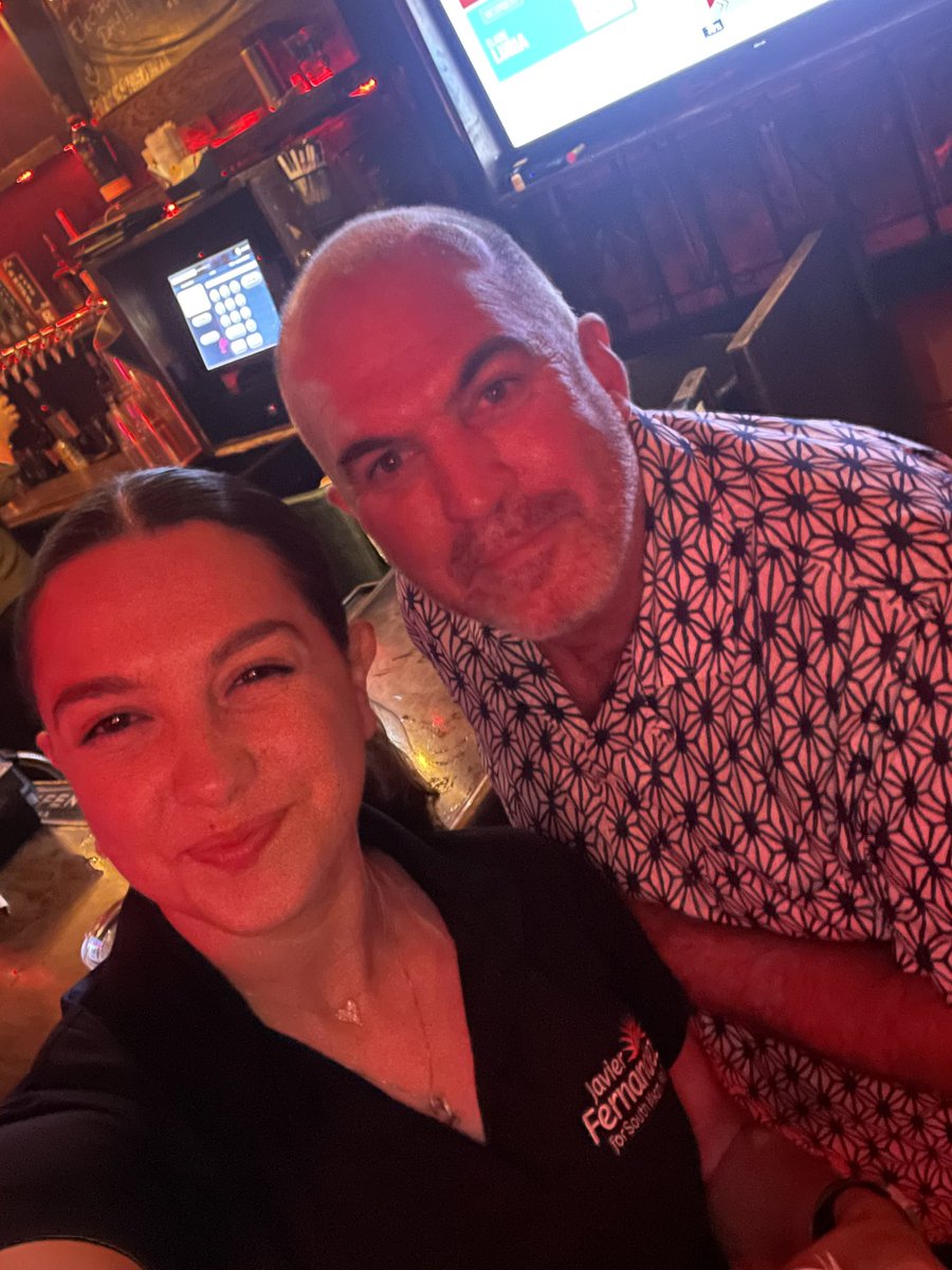 jlandsberg12's tweet photo. One of the true bright spots last night — say hello to our new Mayor of South Miami! We ran an honest campaign, knocked every door in the city multiple times, &amp; broke SoMi’s fundraising record with the outpouring of support from donors. We did it. South Miami is in great hands!👏🏼 https://t.co/q1IFFTU90T