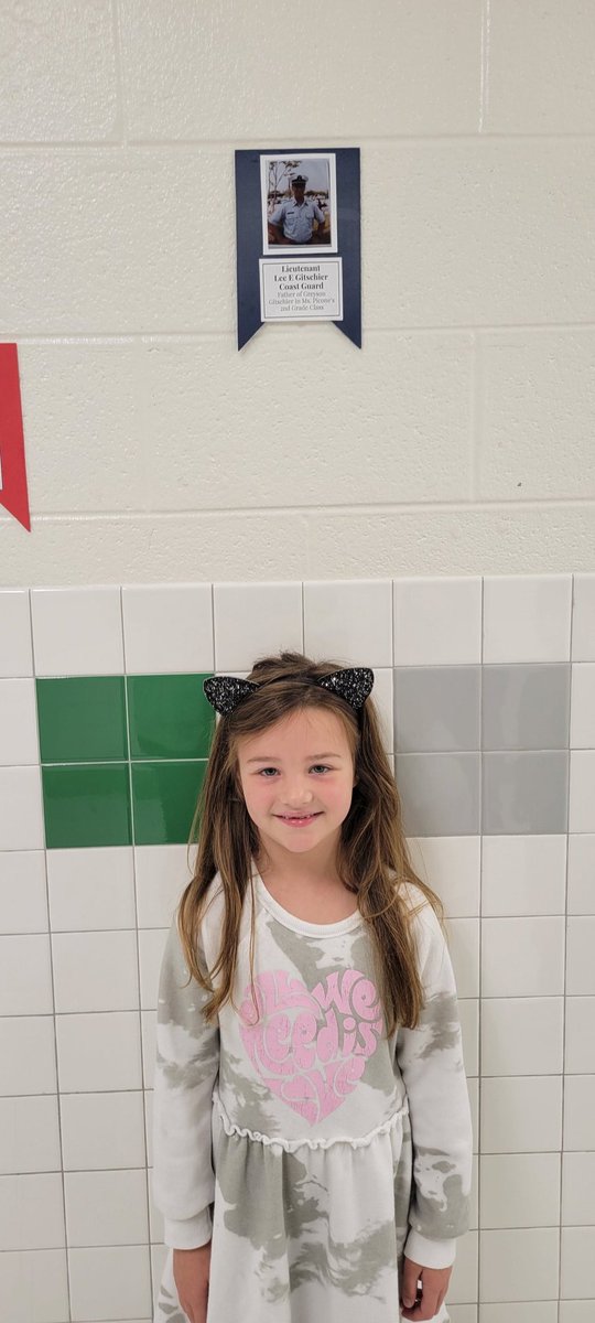 These 1st Gators were so excited to see their family members on our Wall of Veterans! #GoGPGators #VeteransDay