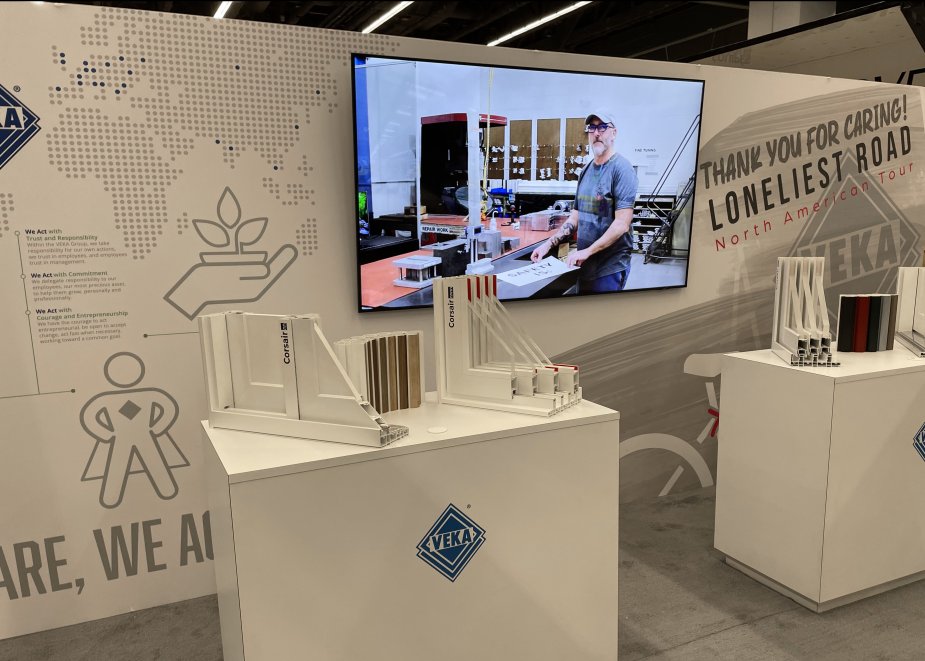 vekainc's tweet photo. If you are at #WinDoor today, stop by Booth 313 and learn more about our Corsair gliding door, available in two, three, and four-panel configurations!
#FenCan #montreal #windows #doors #FenestrationCanada #fenestration #Windoor2022 #Corsair #WeCareWeAct https://t.co/QxxWuQjlUU