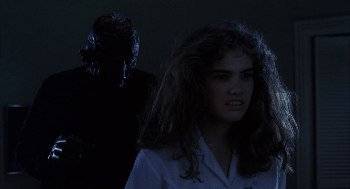 THEH0RRORKID's tweet image. Wes Craven’s ‘A Nightmare on Elm Street’ turns 38 today! Released on this day in 1984 and was the first time audiences were introduced to Freddy Krueger.🩸