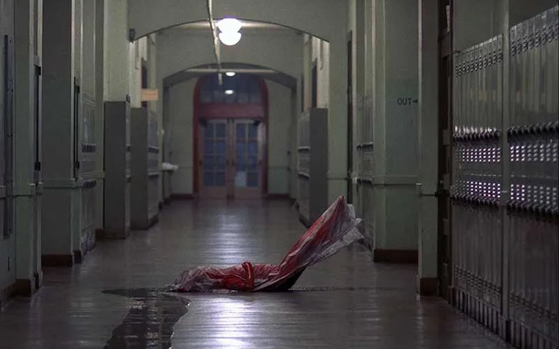 THEH0RRORKID's tweet image. Wes Craven’s ‘A Nightmare on Elm Street’ turns 38 today! Released on this day in 1984 and was the first time audiences were introduced to Freddy Krueger.🩸