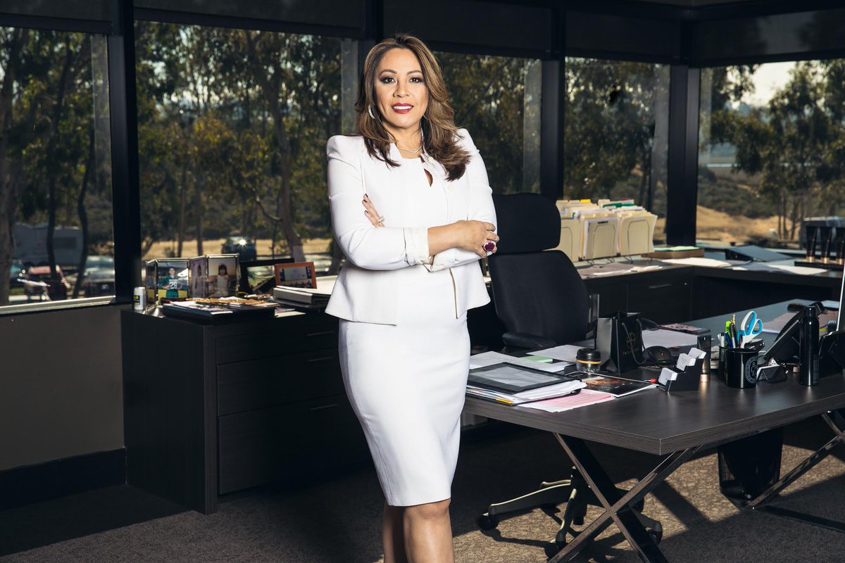 jumblethink's tweet image. The jumbleThink podcast is back with @twilatrue to chat about entrepreneurship, music, fashion, and Finding Your Drive &amp;amp; Motivation. Make sure to tune in!

 podcasts.apple.com/us/podcast/jum…