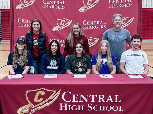 Charger Baseball (@chschargerbsb) on Twitter photo Could not be more proud of this group of Chargers! Congrats Karly, Kirsten, Izzy, Jaelyn and Riley!
<a href="/RGraham2023/">RileyGraham2023</a> will be headed to Allen County CC to continue his baseball career! Proud of you young man! The Red Devils are getting a good one!
<a href="/KellerCentralHS/">Keller Central HS</a> <a href="/KISDAthletics/">Keller ISD Athletics</a> Could not be more proud of this group of Chargers! Congrats Karly, Kirsten, Izzy, Jaelyn and Riley!
<a href="/RGraham2023/">RileyGraham2023</a> will be headed to Allen County CC to continue his baseball career! Proud of you young man! The Red Devils are getting a good one!
<a href="/KellerCentralHS/">Keller Central HS</a> <a href="/KISDAthletics/">Keller ISD Athletics</a>