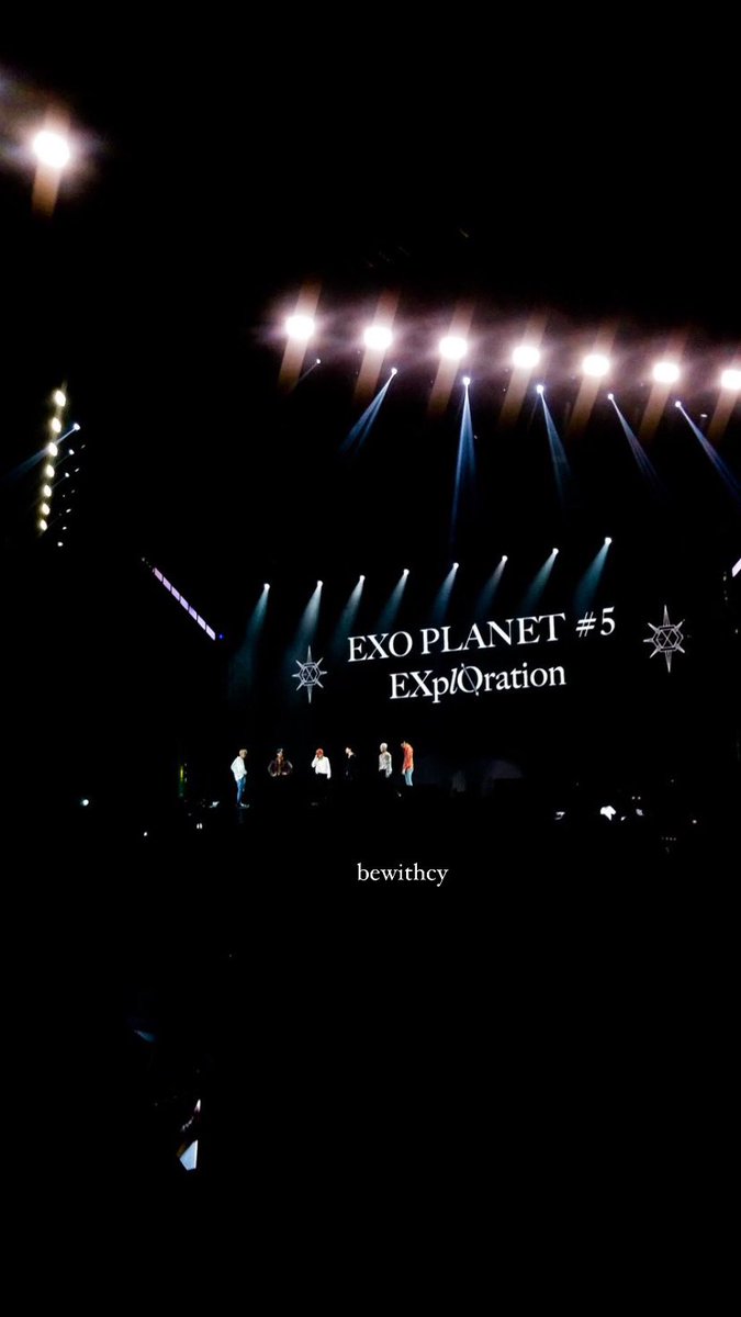bewithcy's tweet photo. same month, same day, same venue, same section with different ppl 😔🤍💚
#EXplOrationInJakarta #TheLinkinJakarta https://t.co/16lrtScQlj