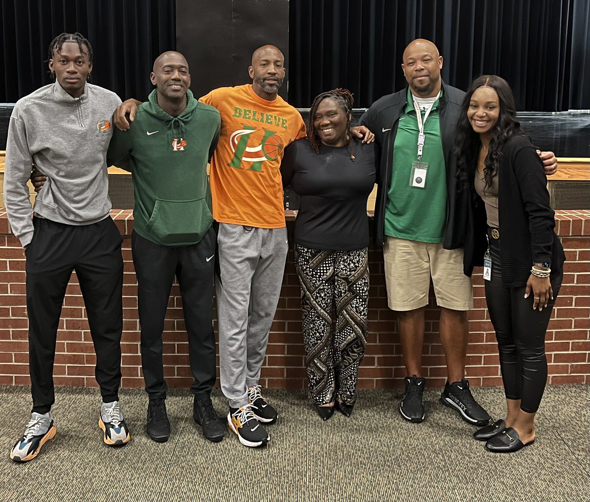 Good fellowship this morning…<a href="/bham_fca/">Greater Birmingham FCA</a> <a href="/CoachMarlonBush/">Marlon Bush</a> <a href="/kepjohnson32/">Kevin Johnson</a> <a href="/_CoachDunn/">Blessing Dunn</a> <a href="/coach_mccray00/">Coach McCray</a>