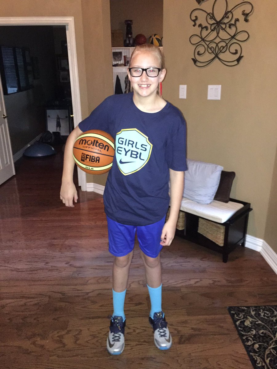 fmcoxfamily's tweet photo. Signed, sealed, &amp; delivered. @maddiecox_23 made it official today as she signed her NLI to attend NC State @PackWomensBball @WolfpackWes #SigningDay #four4four https://t.co/SgRATxcrWF