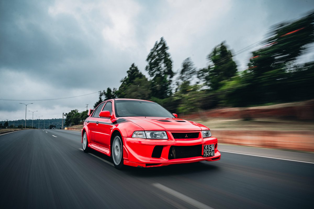 kotecinho's tweet photo. Mitsubishi Evo-6 Tommi Makinen Edition https://t.co/clz4flq8dC