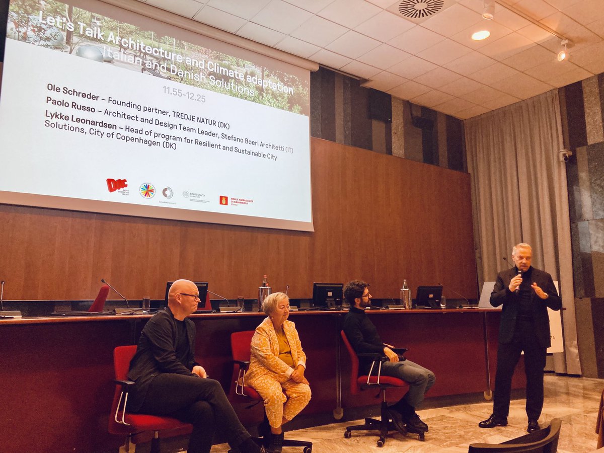 Thanks to ⁦@DKAmbRom⁩ for this interesting event on #architecture and #climate #adaptation in Milan. Nice discussion on the challenges for the future #COP27