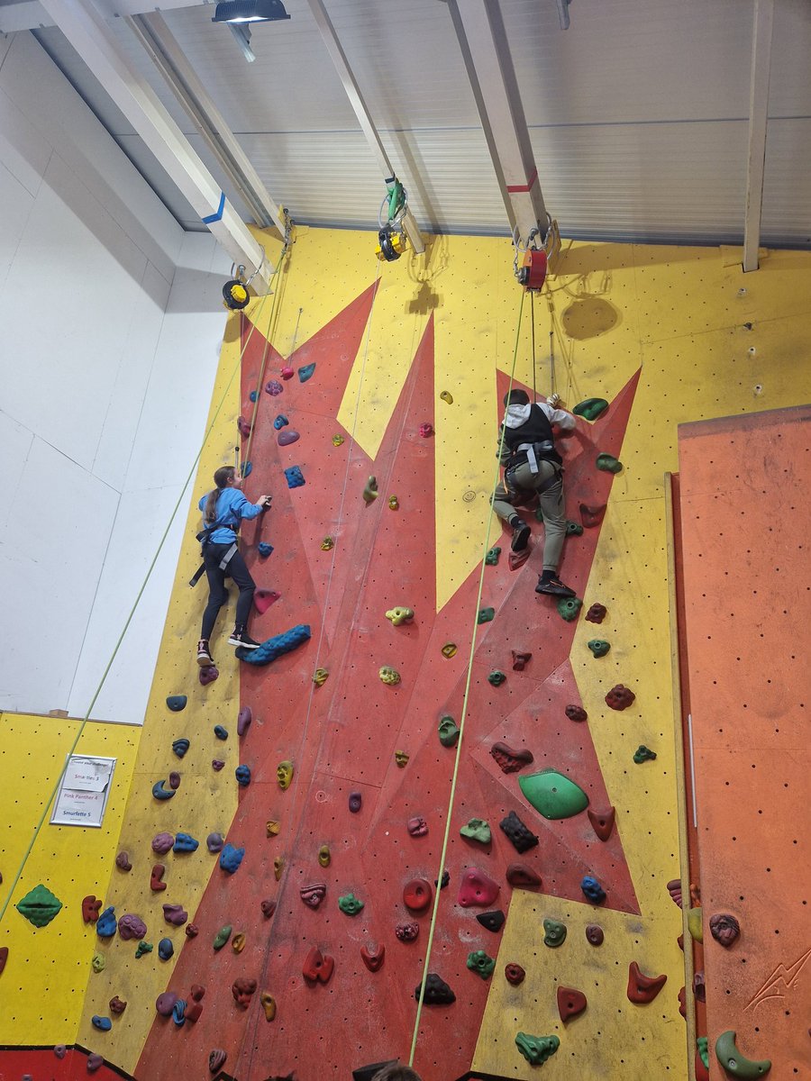 StannesrcOL4's tweet photo. #climbing #riverrules #spotters https://t.co/ImjEnuehXt