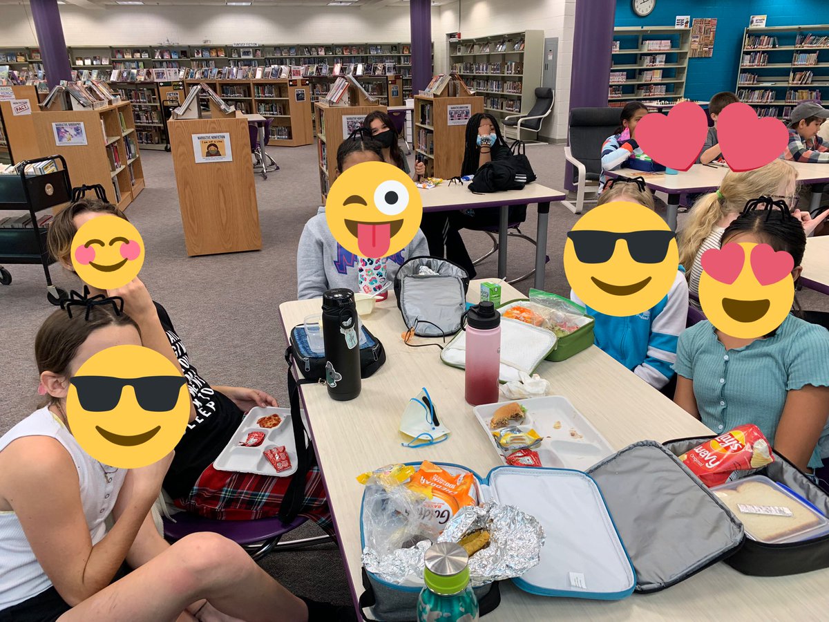 We had our first TAB meetings where 120 kids joined us and our <a target='_blank' href='http://twitter.com/ArlingtonVALib'>@ArlingtonVALib</a> rep Ms. Tripp to TALK ABOUT BOOKS and make creepy spiders for Halloween. 3/4 <a target='_blank' href='https://t.co/YHXBAOcYe9'>https://t.co/YHXBAOcYe9</a>