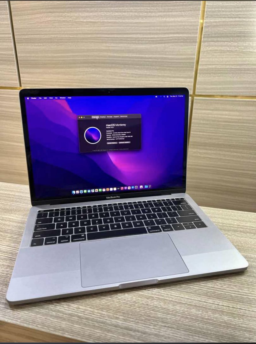 elitecomtech1's tweet image. 2017 MacBook 💻 Pro
13 inches
8gb RAM
128gb SSD
Intel core i5
Free charger 🔌 
Price; N350,000

Call or WhatsApp 
+2348075837845

#ElitePC #EliteComTech #EliteGadgets #MacbookPro