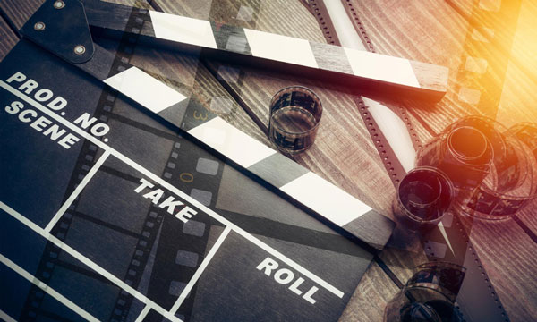 <a href="/letrarium/">letrarium ®</a> <a href="/esturium/">esturium</a> 📹 Booktrailer

Este servicio es para quien quiera producir un video de presentación de su libro.

Características generales del video si es booktrailer.

Hasta un minuto de duración.
Intro (con tu logo o el título de libro)
Hasta 5 escenas / frases.
Efectos especiales.