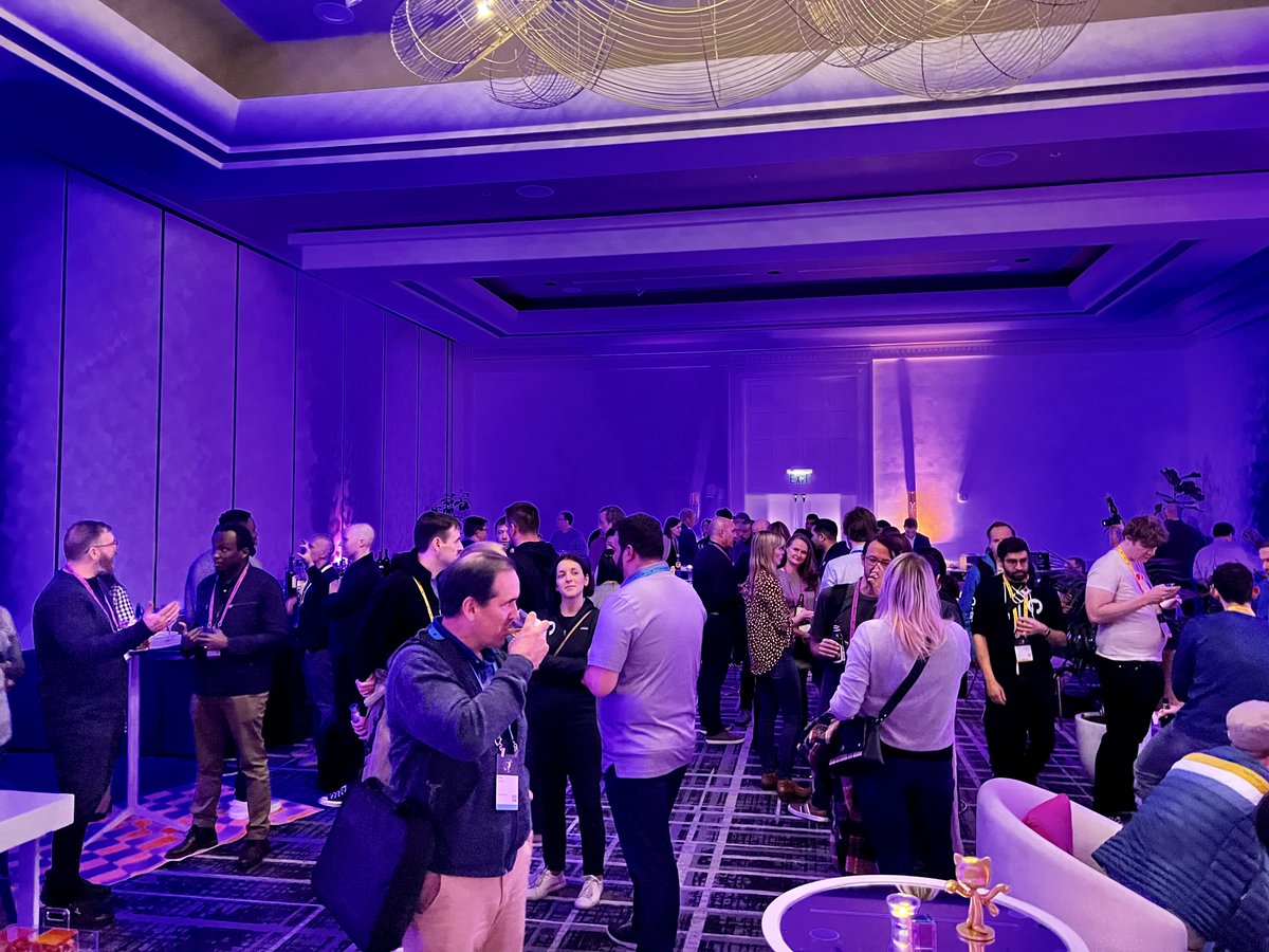 Rapid_API's tweet image. RapidAPI is at #GitHubUniverse; find our VP of DevRel @MrAhmadAwais and come say Hi. 👋👋👋