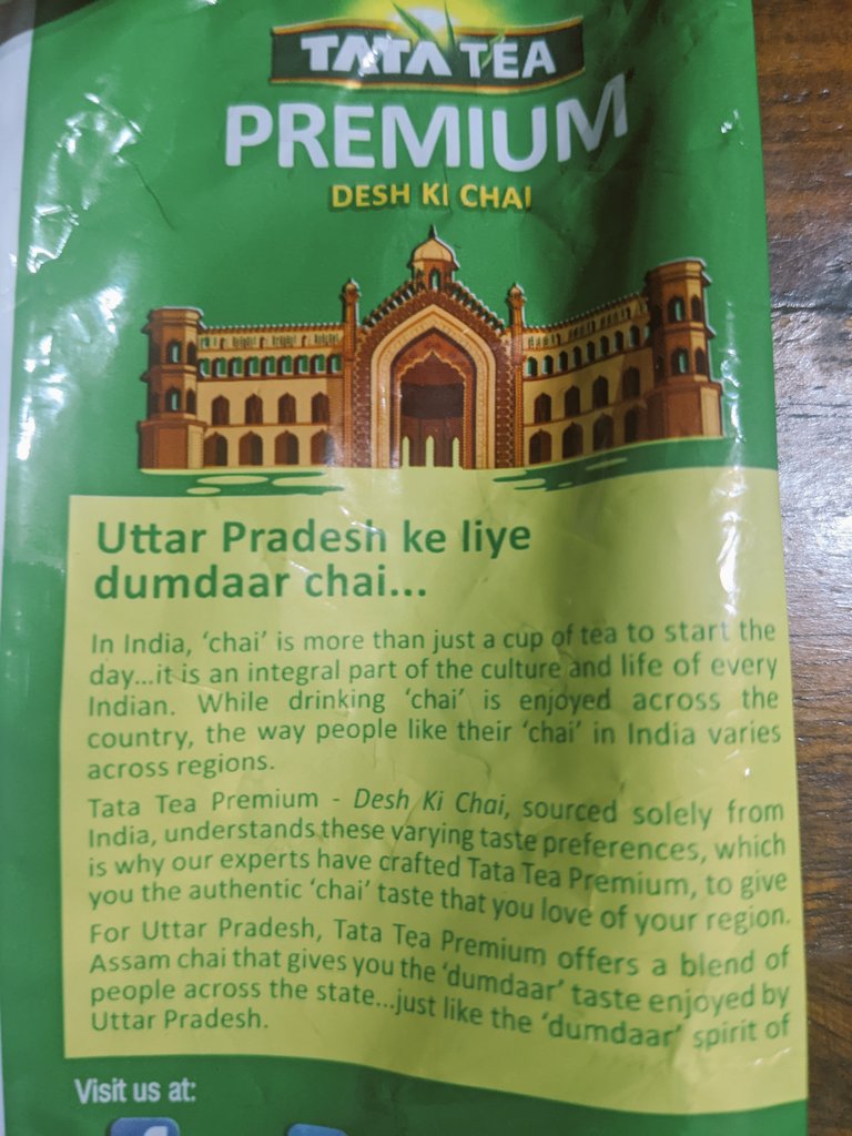 janjuamehak's tweet photo. Dumdaar spirit of Uttar Pradesh: My daughter bought this chai only coz Uttar Pradesh was written on it. Tata Tea has been successful in evoking Regional Pride. A perfect hyperlocal branding strategy.
#tatachai
#tatatea #dumdaar https://t.co/1Ao8TOXBqL