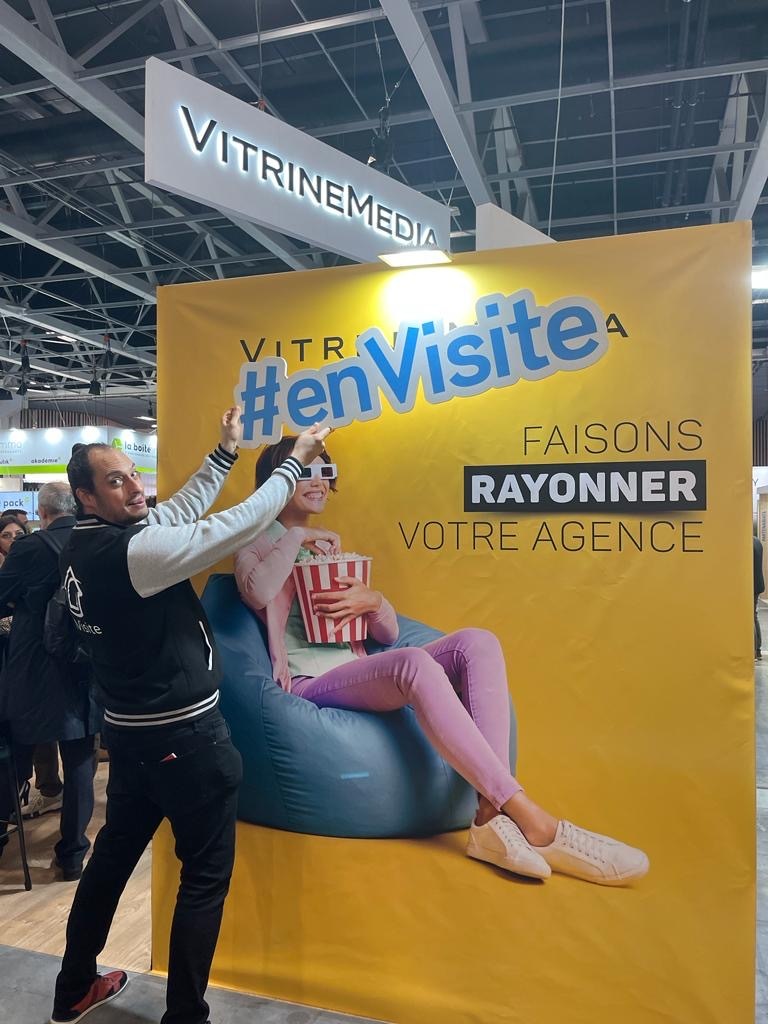 enVisite tweet media