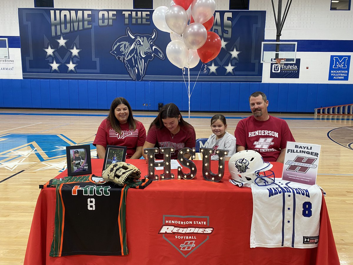 Macsoftball2015's tweet photo. Congratulations to Bayli and Brooke for signing their NLI’s. We are so proud of you both!! @RealBrahmaPride @PrincipalHDZ @NeisdAthletics @neisd @dr_maika https://t.co/9R0qnBduPo