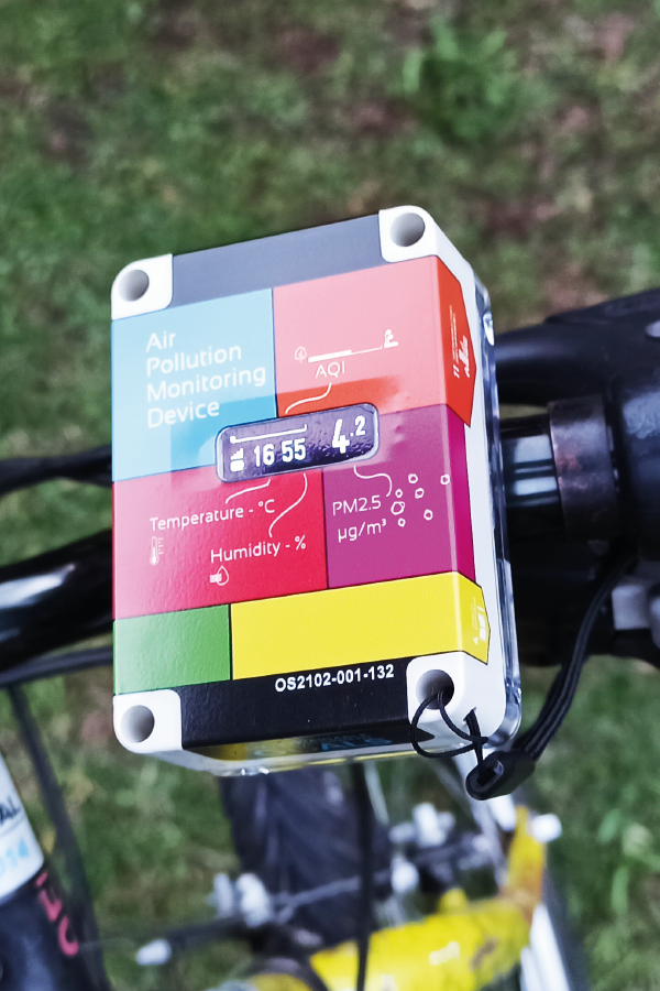 Hasta el momento se han entregado 10 bicicletas eléctricas fabricadas por E-Cargo Bike que además cuentan con sensores que se encarga de medir calidad del aire durante sus recorridos. 

#QuitoParaVivir