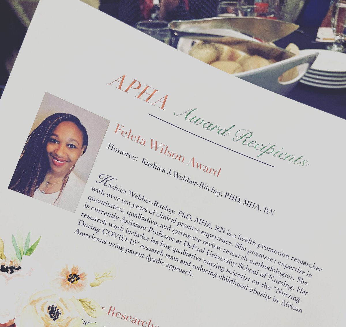 Congratulations to my brilliant colleague, @RitcheyWebber on winning the 2022 @APHAPHN Feleta Wilson Award. It is an honor and privilege to get to work with you @DePaulU! #publichealthnursing #COVID19Research @PublicHealth