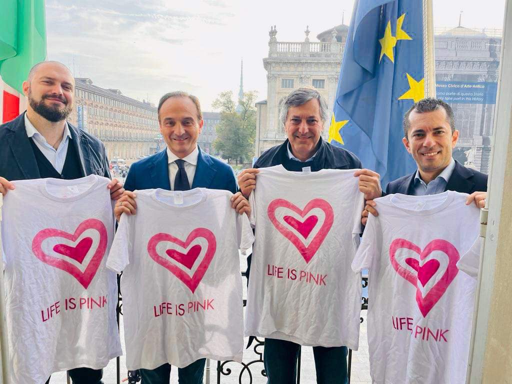 GabusiMarco's tweet photo. LIFEISPINK
Grazie di cuore alle tantissime persone che ci aiutano costantemente a sostenere la Fondazione piemontese per la ricerca sul cancro e le campagne di sensibilizzazione #lifeisPINK e #lifeisBLU contro i tumori femminili e maschili. 
La battaglia inizia con la prevenzione https://t.co/QzO2l5wmV3