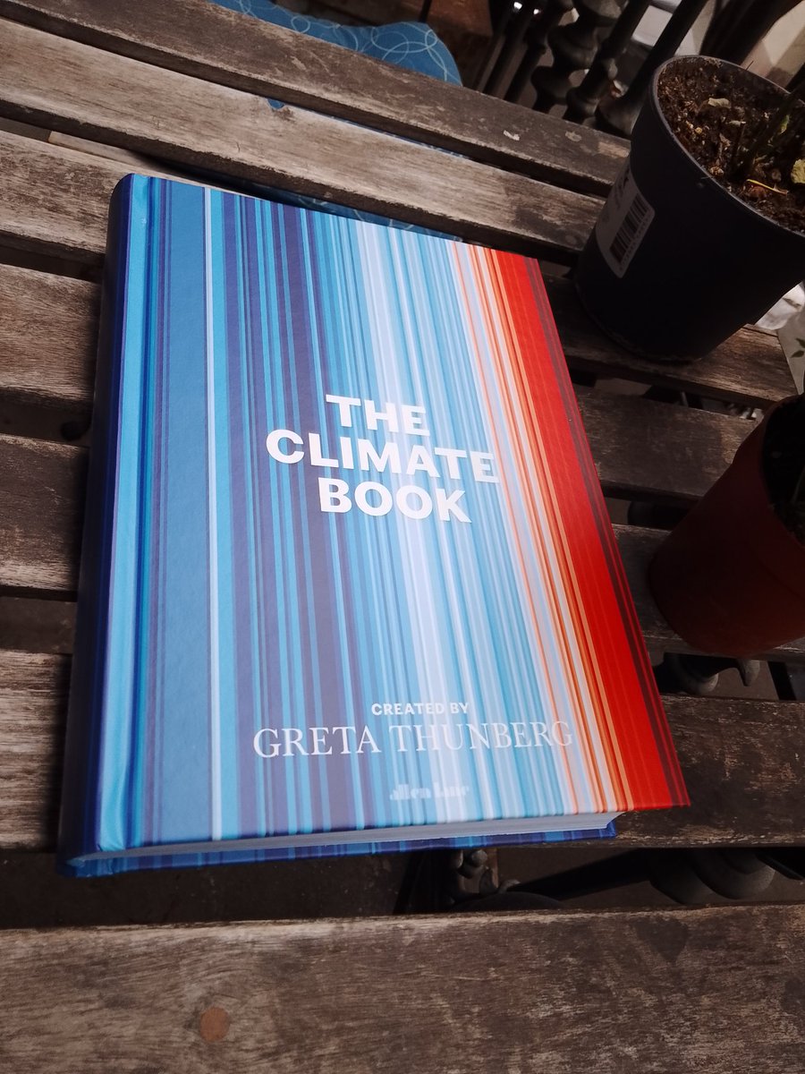 retroprogress's tweet image. Per solucionar la crisi climàtica, diu la @GretaThunberg, primer hem d&apos;entendre el problema.
#TheClimateBook
#retroprogress