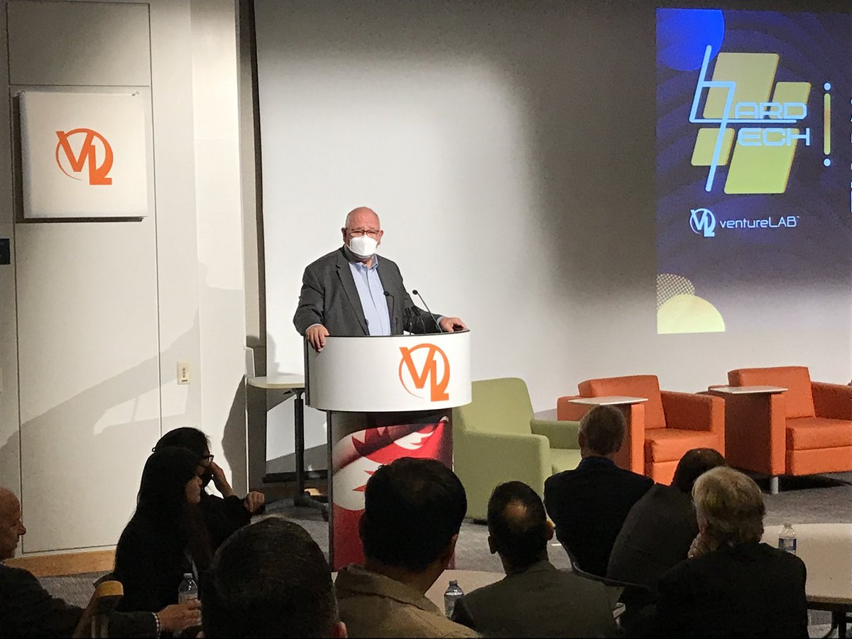 rickett_chris's tweet image. Kicking off @ventureLABca’s HardTech Conference with Mayor @frankscarpitti. A full day showcasing Markham’s semiconductor sector and the next gen of hardware innovators. #markhamtech #YRtech