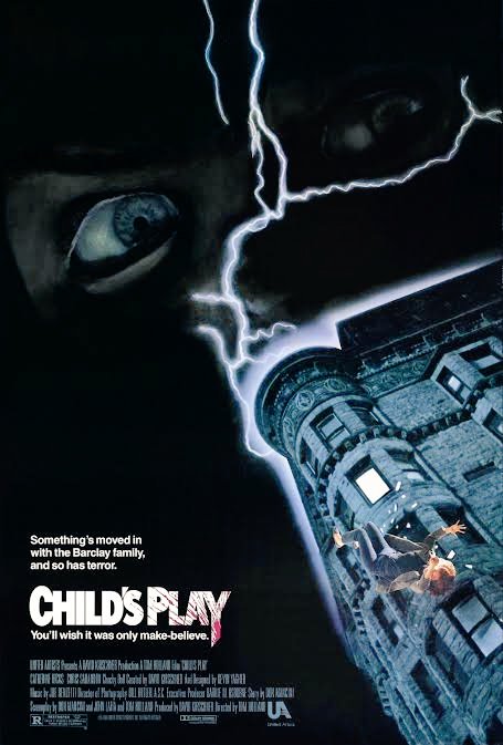 SandymoonMX's tweet photo. #ChildsPlay (Chucky: El muñeco diabólico) se estrenó hace 34 años 😱 
(9 de noviembre de 1988) sin duda marcó a una generación hasta nuestros días (ya hasta hay serie) y también lo amo 🔪🥰 miren mis aretes #sandymoon #chucky #donmancini #damballa #rt https://t.co/hU4MI88V3b