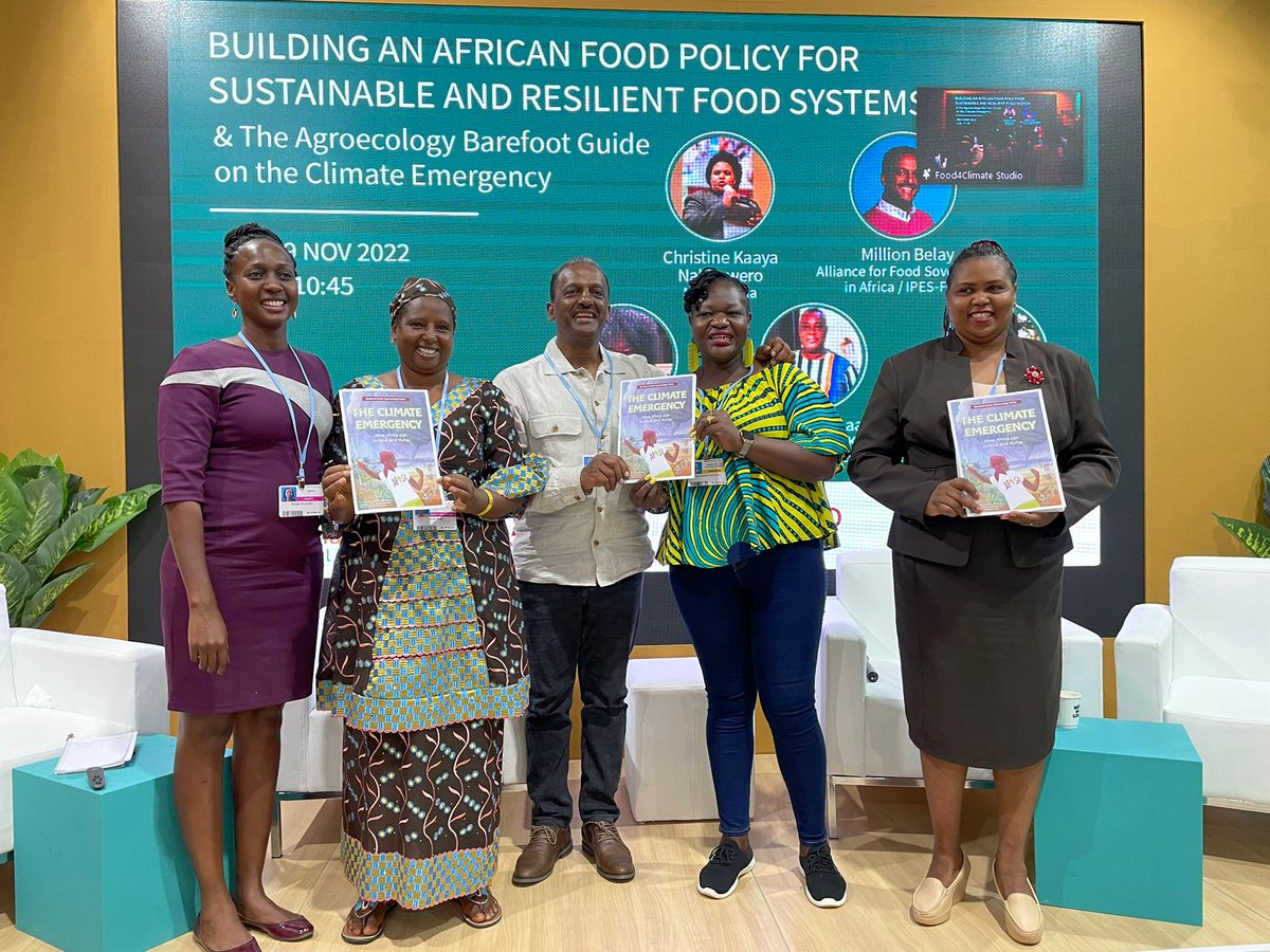 RI is in Egypt for #COP27 with our friends from <a href="/Afsafrica/">AFSA</a>, who officially launched the publication of "The Climate Emergency: How Africa Can Survive and Thrive,” a new book in the Barefoot Guide Agroecology Series.
 
Read + download the book here! ➡️ bit.ly/3tbd3Tr