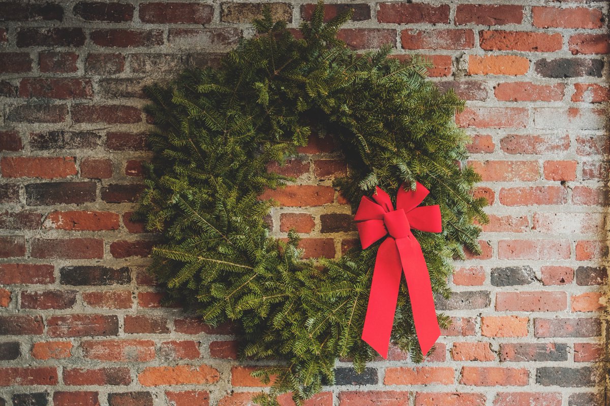 CFNoBC's tweet photo. Currie Community has a 12-foot pre-lit Christmas tree that they're willing to give away to another church in the area.  If you know anyone who may be interested, please contact the network office and we'll get you in touch! https://t.co/qQ8NxNpwJW
