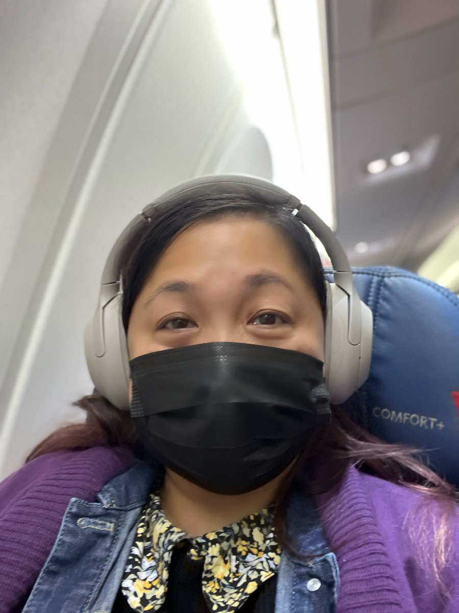 KimYuMD's tweet photo. Humbled and honored to be on the @aafp delegation to the @AmerMedicalAssn Interim Meeting! AMA bound! Ready to advocate for patients, physicians and better health for all! #inspirecrearelead #WithPrimaryCare #ForPrimaryCare #AMAmtg https://t.co/1gfqjVCuID