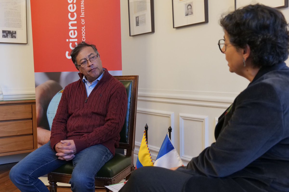 We are thrilled to welcome at Sciences Po <a href="/petrogustavo/">Gustavo Petro</a>, President of Colombia, for a discussion with our students and <a href="/AranchaGlezLaya/">Arancha González</a>!

🔴 Watch "World in a turmoil: a view from Colombia" live:
English ➡️ youtu.be/U15w2Q2QY4o
Spanish ➡️ vimeo.com/event/2584615 #ScPoPetro