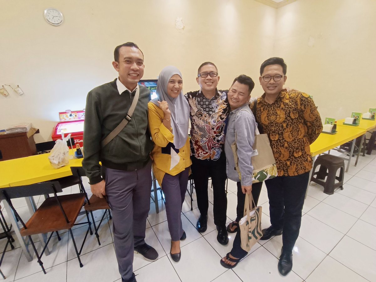 ferifk's tweet photo. https://t.co/xEexFd2eHa