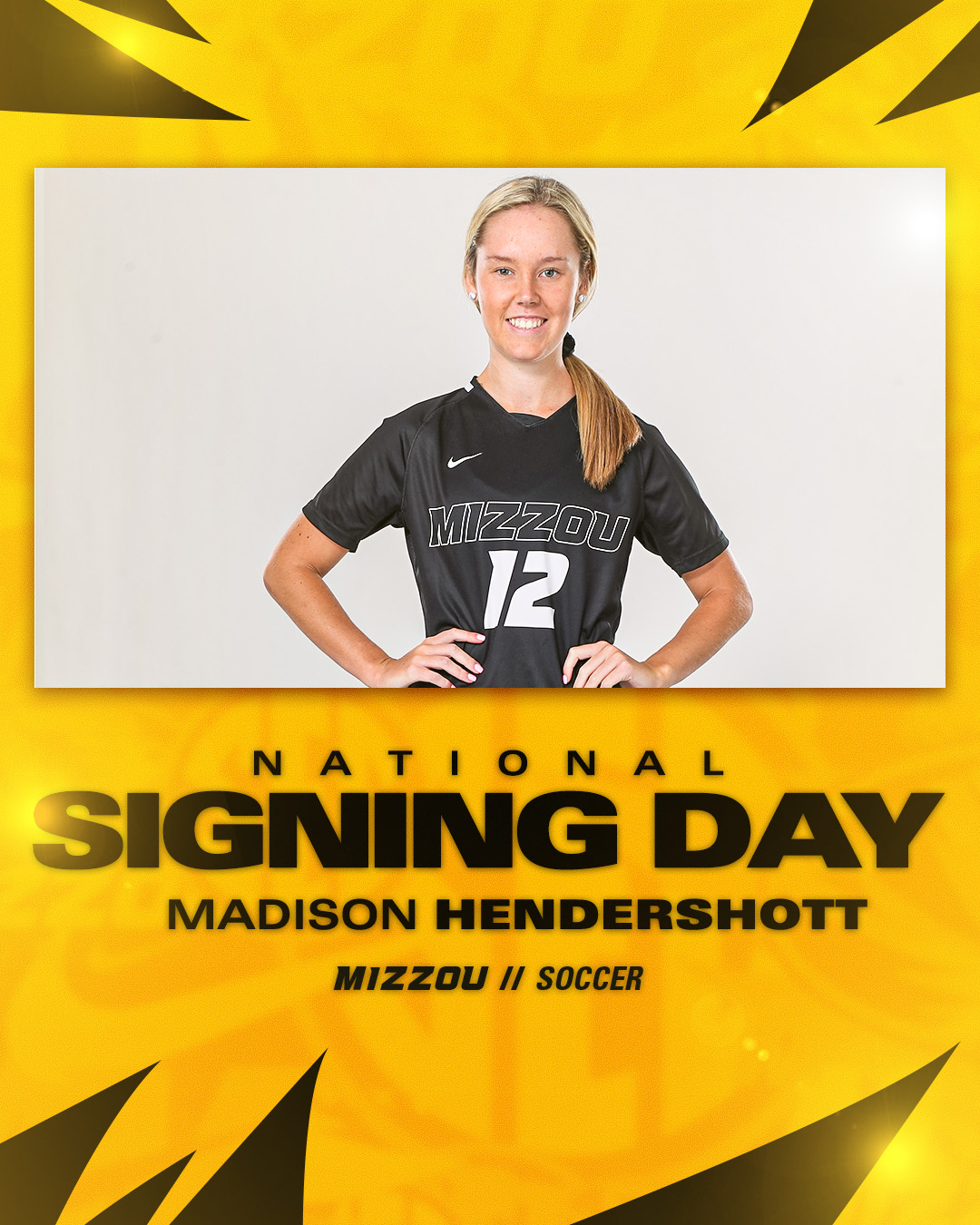 Mizzou Soccer head coach Stefanie Golan signs 10 class of 2023 recruits -  SoccerWire