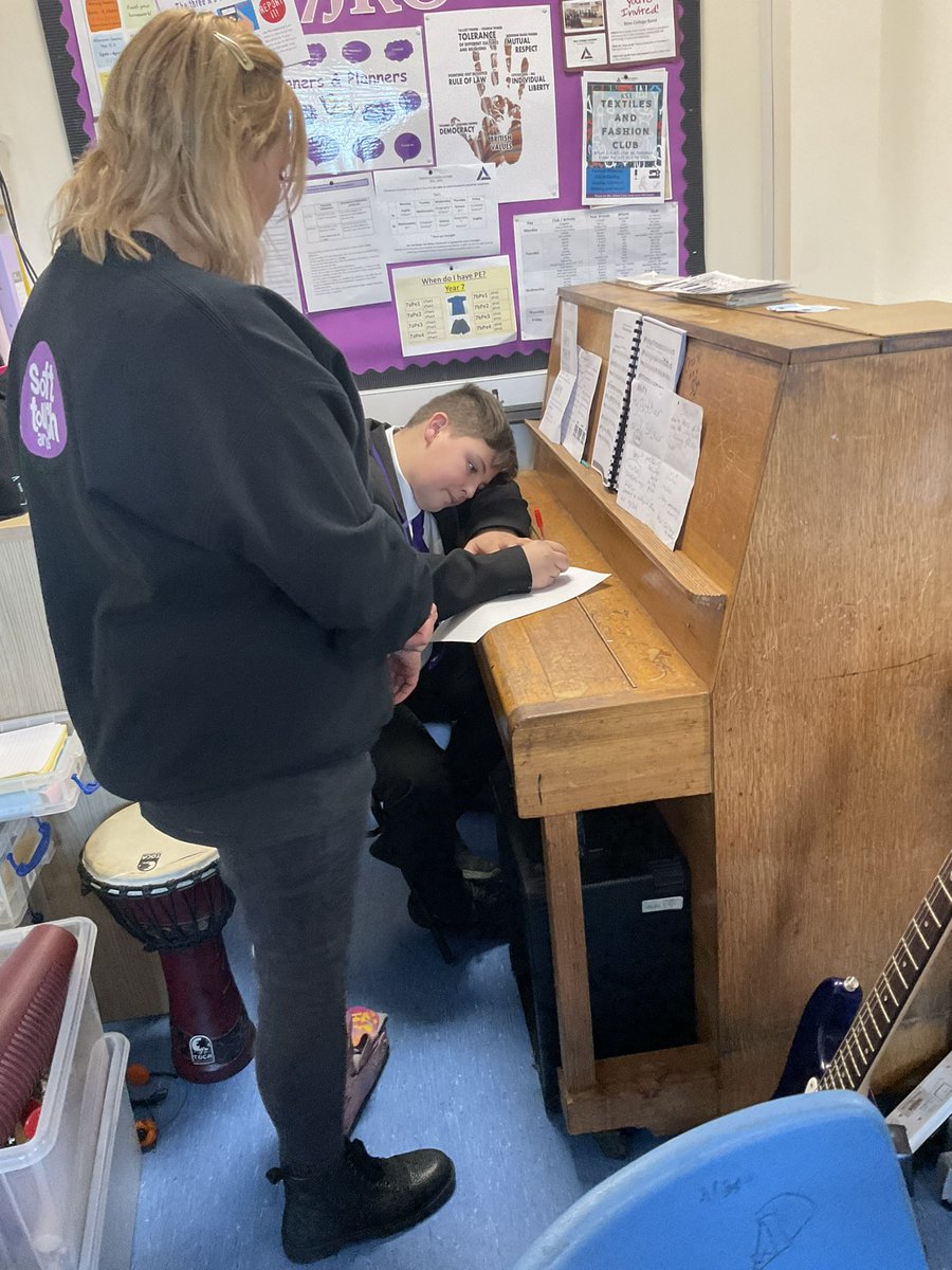 NCLPerfLondon's tweet photo. As part of our ongoing partnership with the @SoftTouchArts, selected students have been working on Project enable. Students have been creative by creating their own song by using community and life experiences as influence. @Artsmarkaward  #ThisIsUs #BeCreative #CelebrateArtsmark https://t.co/fWmXREH6tZ