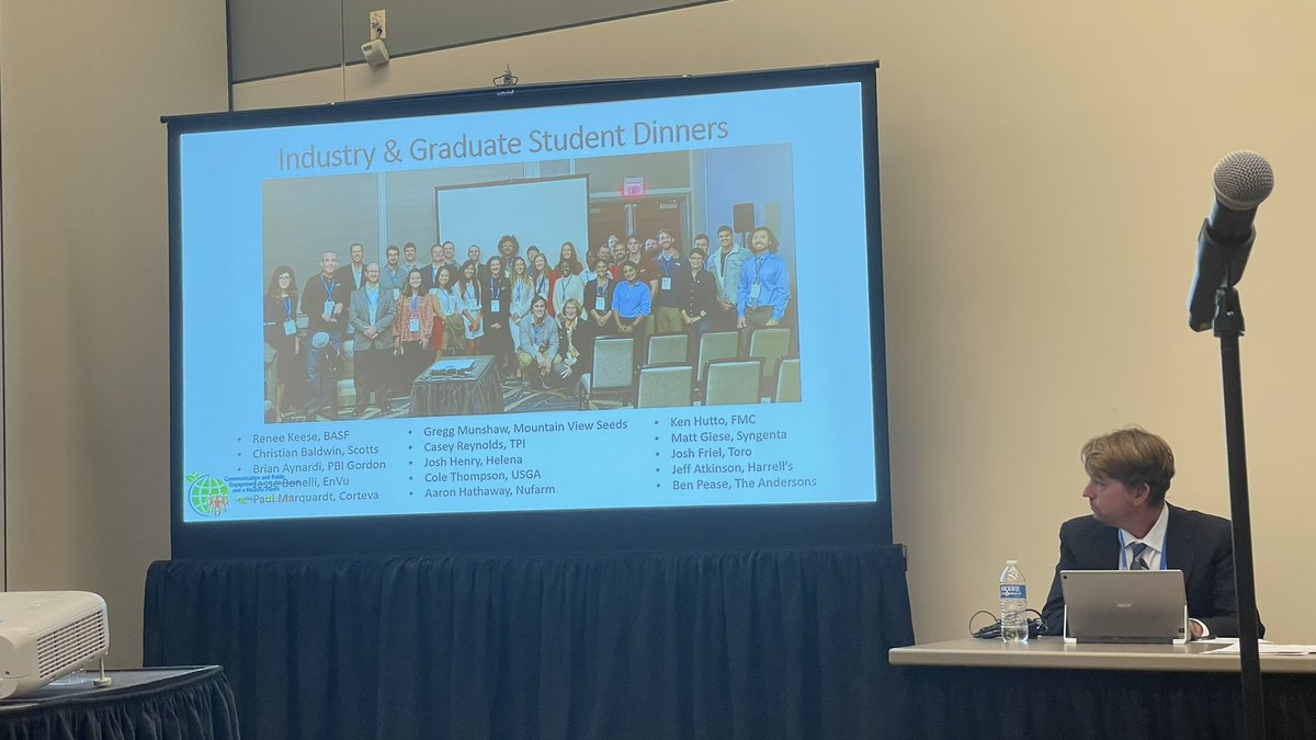 Industry Committee report showing the grad students the committee members took to dinner this week to talk about opportunities in the turfgrass industry. #c5turf